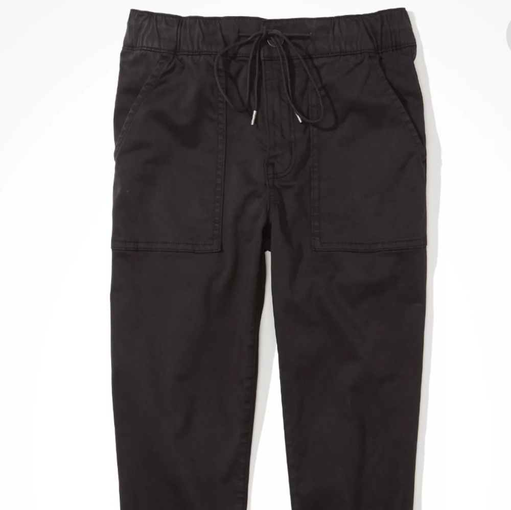 American Eagle Black Jogger Jeans - Size 00
